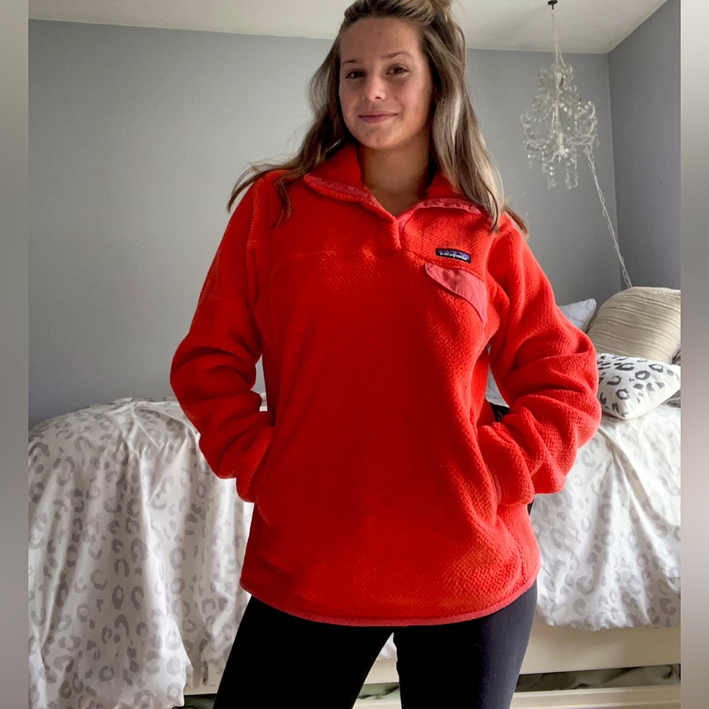 Patagonia orange sweatshirt!!🧡🧡 Size M. Great condition!